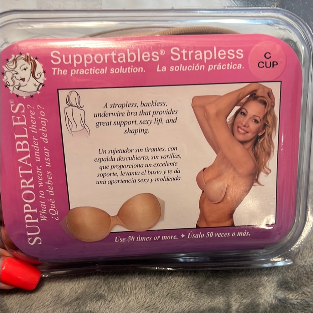 Women’s strapless backless underwire bra